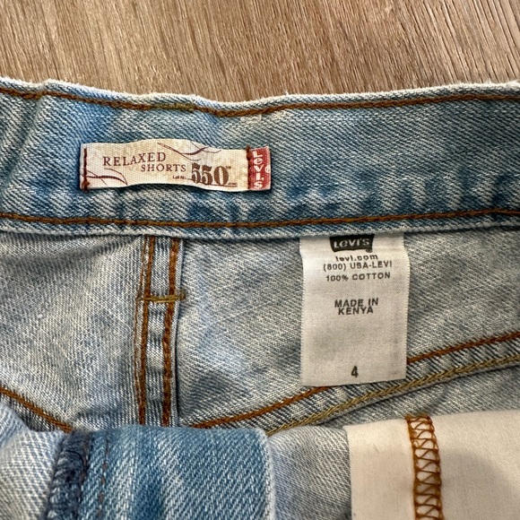 Vintage Levi relaxed shorts 550 size 4 - Picture 5 of 7